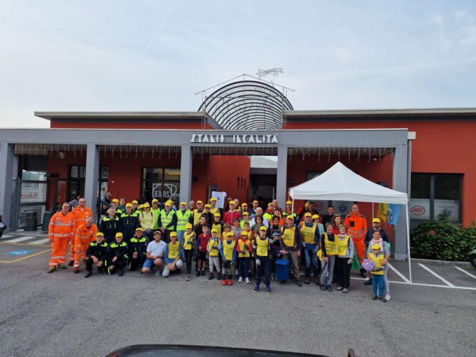 Puliamo il mondo: in 140 alla giornata ecologica a La Valletta Brianza