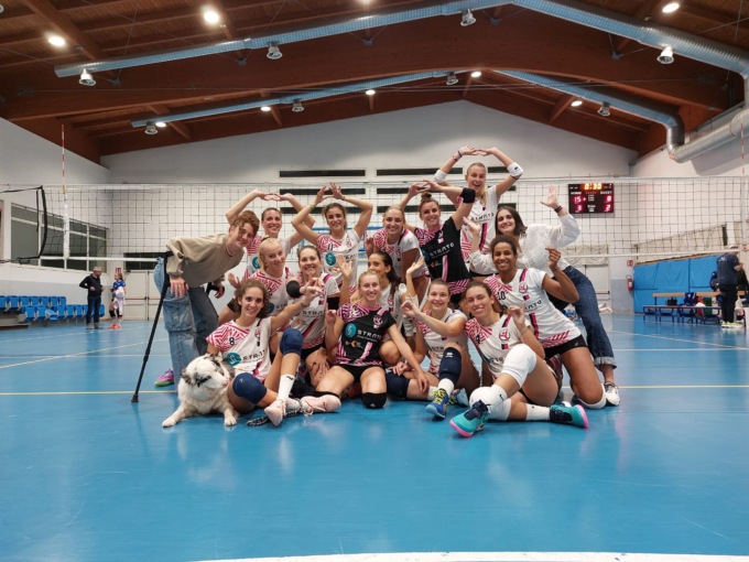 Due set da dimenticare, poi il riscatto: Barzanò supera Colico al tie-break