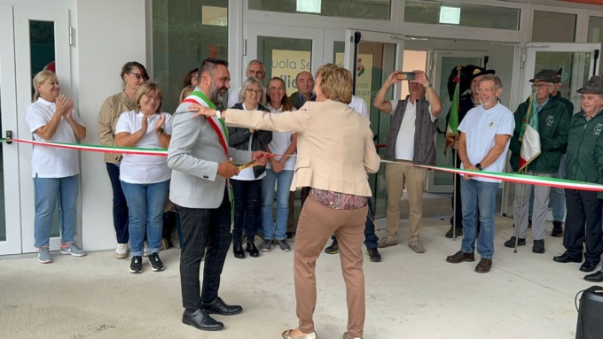 Inaugurata la nuova scuola media di Olgiate: “E’ un sogno”