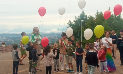 Colle Brianza, il caloroso benvenuto del sindaco ai bambini della primaria