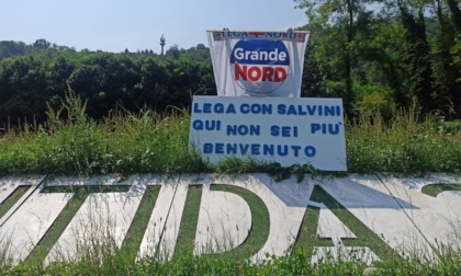 Alla vigilia del raduno della Lega a Pontida c'è chi scrive: "Salvini non sei più benvenuto"