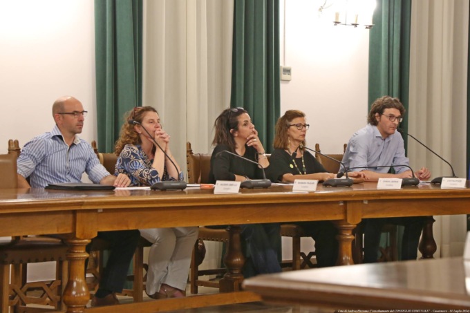 Crollo alla scuola media di Casatenovo, la minoranza: “Serve autocritica, non autocelebrazioni”