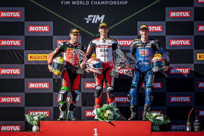 Motori, primo storico podio iridato per la scuderia meratese Motozoo Me Air Racing Team