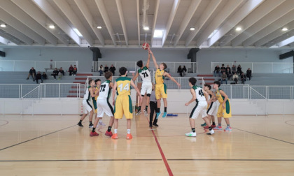 Caluschese Basket, vittoria all'esordio di Under 17 e 15 Silver FOTOGALLERY