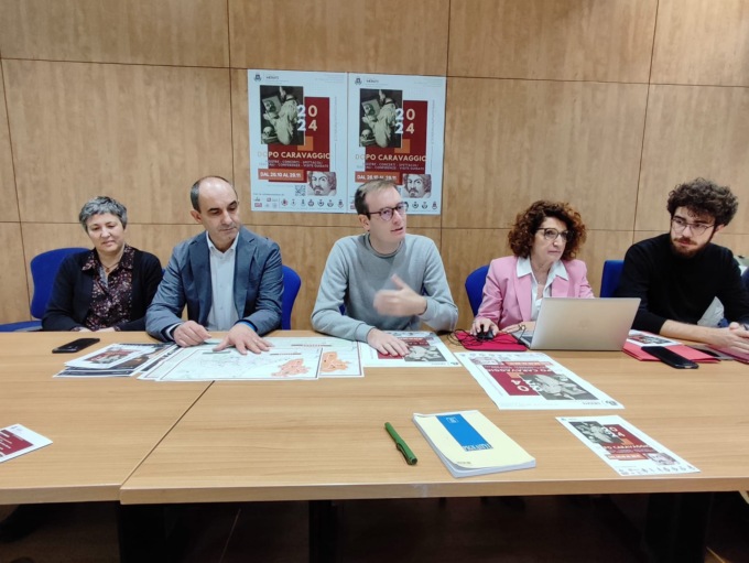 Da sinistra gli assessori Valeria Marinari e Giampiero Airoldi, il sindaco Mattia Salvioni, l'assessore Patrizia Riva e il consigliere comunale Michele Magrin