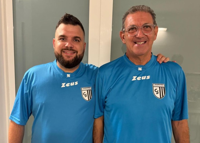 Papà e figlio in panchina per la prima volta insieme: una storia made in futsal