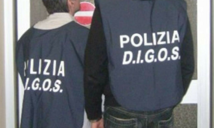 Perquisizioni nel Lecchese: sgomitato gruppo neonazista