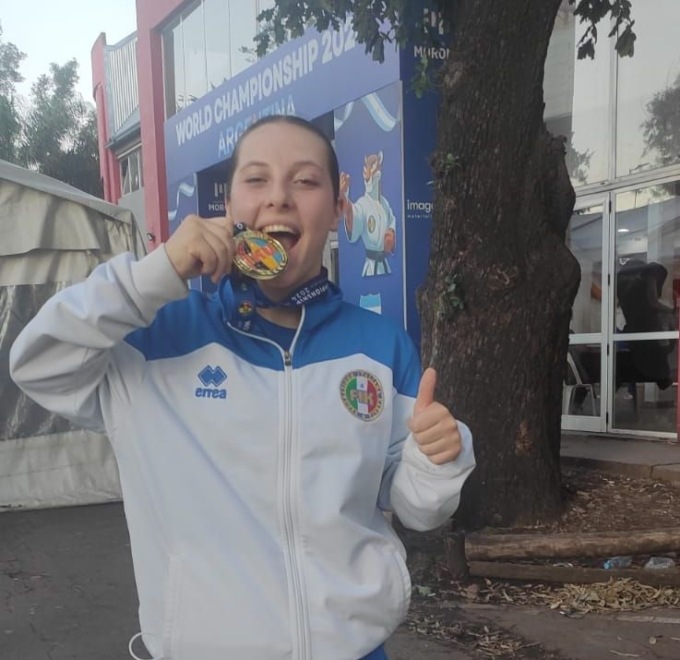 Karate, la barzaghese Martina Rigamonti medaglia d’oro ai campionati del Mondo Iku