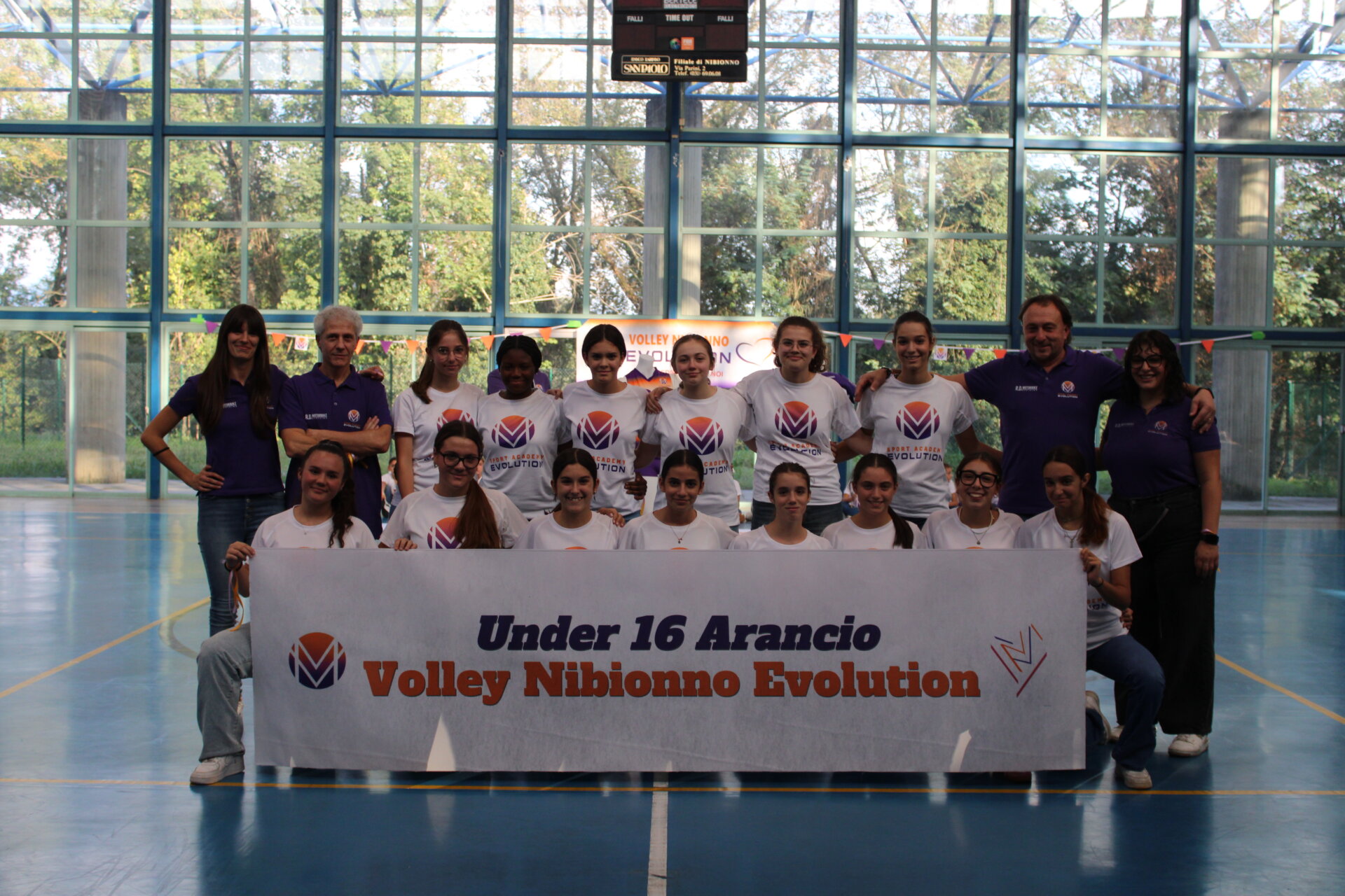 under 16 arancio