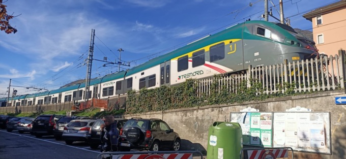 Deragliato un treno sulla Lecco Tirano: tragedia sfiorata