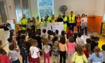 Missaglia, la Protezione civile in visita alla scuola dell'infanzia "Cjoia"