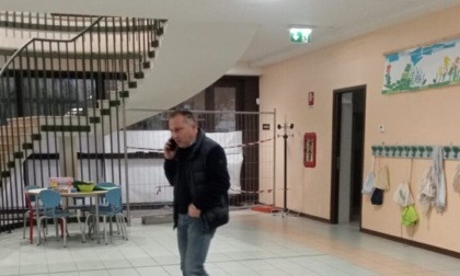 Crollo a scuola a Cernusco, per la minoranza il sindaco deve dimettersi