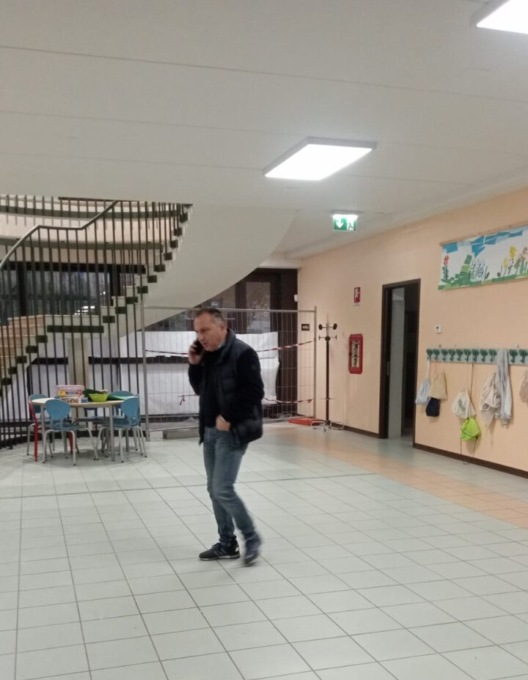 Crollo a scuola a Cernusco, per la minoranza il sindaco deve dimettersi