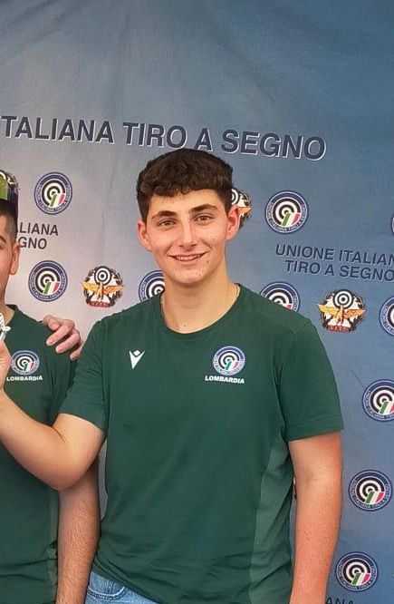 Caprino Bergamasco, Riccardo Longhi tra i migliori tiratori italiani della sua età