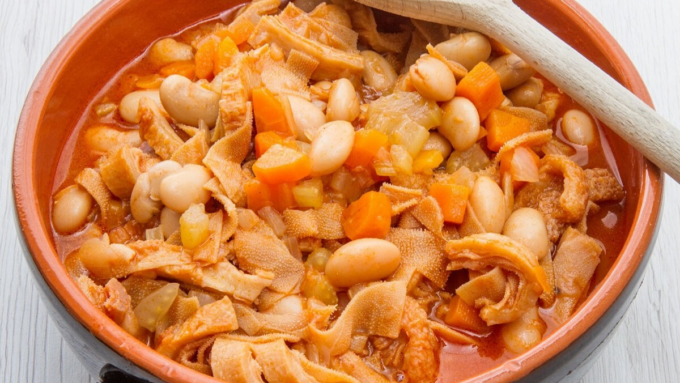 Vendita solidale: Trippa, lasagne e gulash da asporto per sostenere la parrocchia