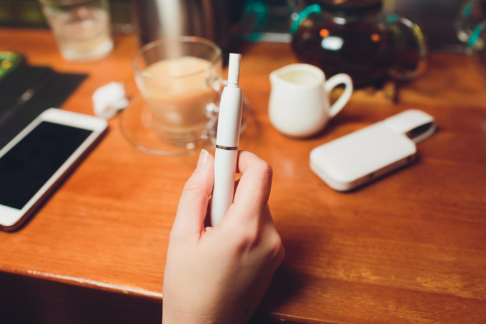Perché è importante separare le sigarette elettroniche dal tabacco a livello fiscale