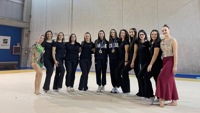 Asd Rhythmics Gym, il Gala d’inverno si rivela un successo: tra gli ospiti le Farfalle Alessia Maurelli e Agnese Duranti