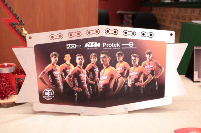 Un brindisi al successo: la cena di fine anno del Team Torrevilla Bike