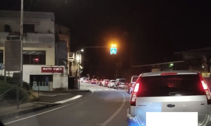 Incidente all’alba, tre feriti: uno è gravissimo