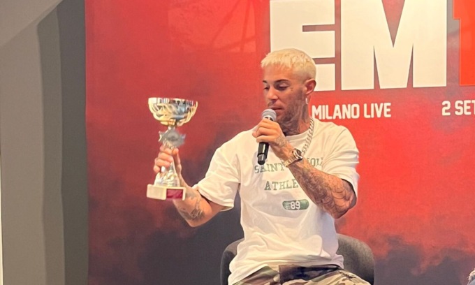Doppia Curva: anche Emis Killa indagato per associazione a delinquere