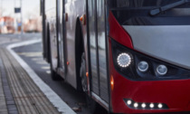 Trasportavano immigrati illegali sui bus verso l'estero: anche Bergamo nella rete