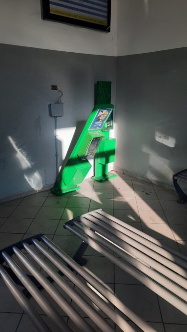 Vandali alla stazione di Cassago-Nibionno-Bulciago