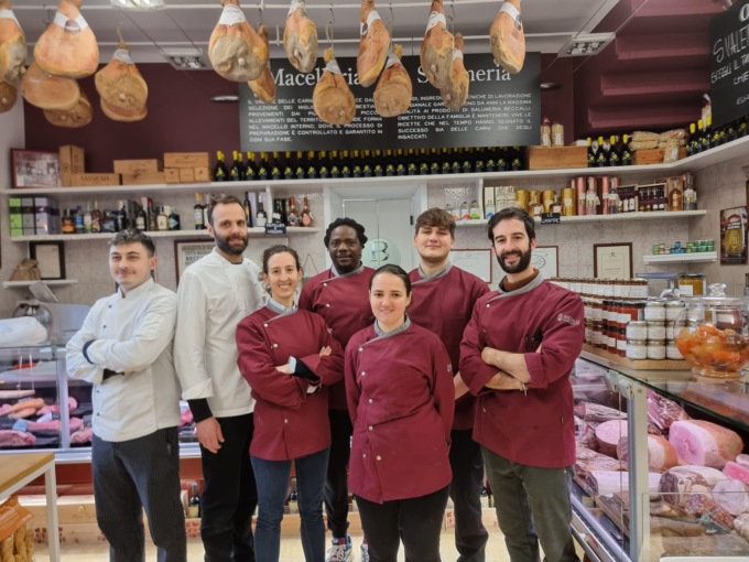 Marta e Stefano Beccalli: «Perché non lanciare un corso di macelleria?»