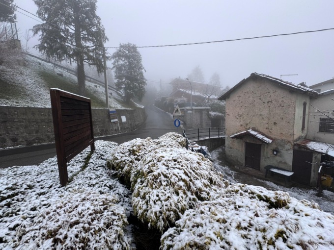 In Brianza torna la neve, FOTO e VIDEO dal territorio