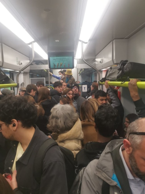 Azione sui tagli di Trenord: “Servizio pubblico inaccettabile, non staremo a guardare”