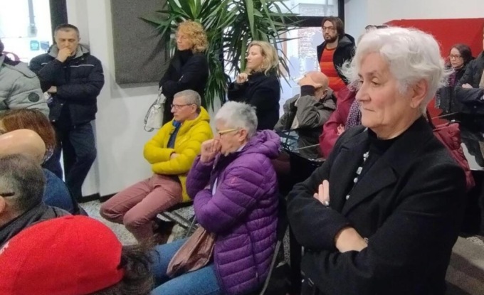 Chiusura temporanea dei treni nelle stazioni di Osnago e Airuno: parte la raccolta firme