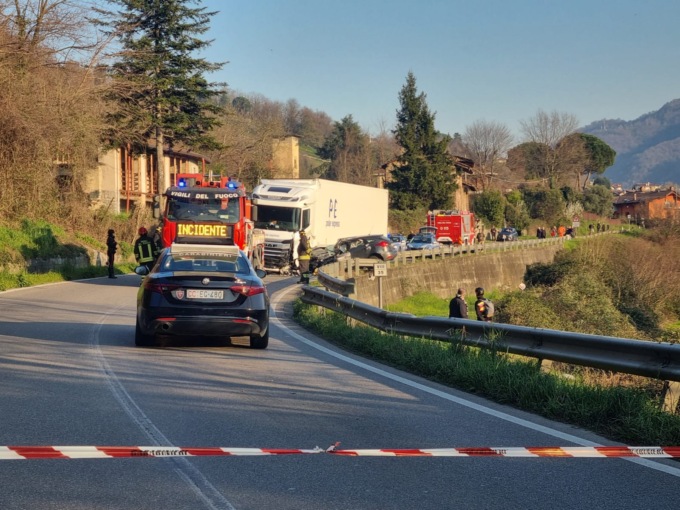 Incidente mortale, riaperta in serata la Provinciale