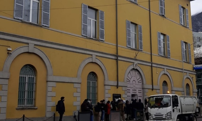 Ufficio Immigrazione: agente di Polizia in stato di fermo per corruzione