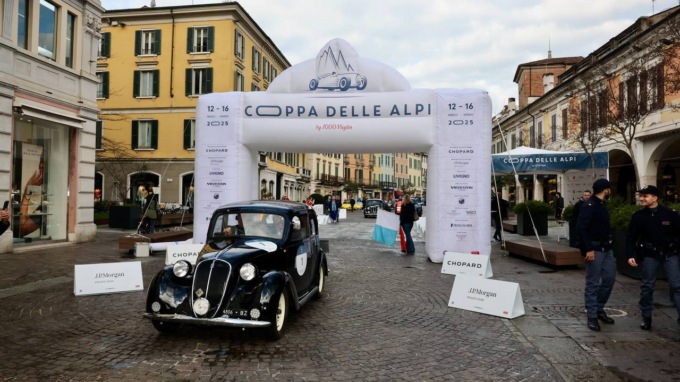 Coppa delle Alpi 2025: partenza ufficiale da Brescia tra storia e competizione