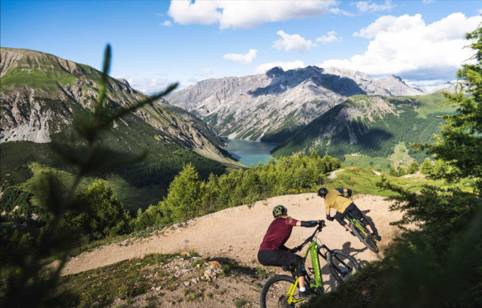 Livigno capitale della bicicletta: arriva l’evento “Above – The Bike Experience”