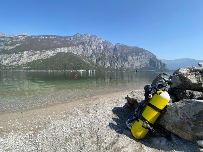 E’ morto il sub annegato al Moregallo