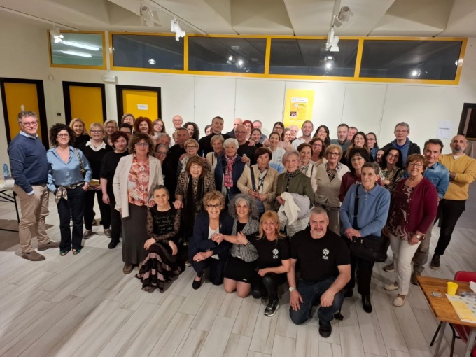 Il giallo nel giallo: grande successo per la cena con delitto della Pro loco