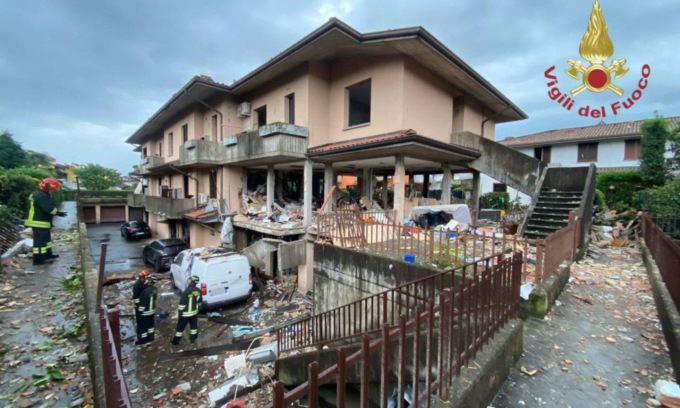 Esplode una villetta in Bergamasca: anche i Vigili del Fuoco di Lecco in azione