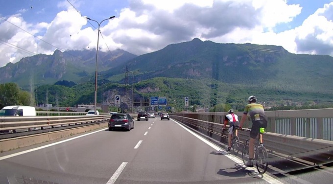 Serie di incredibili e pericolosi episodi sulla Statale 36