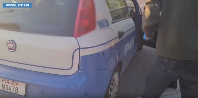 Detenzione di materiale con finalità di terrorismo: arrestato un 20enne egiziano