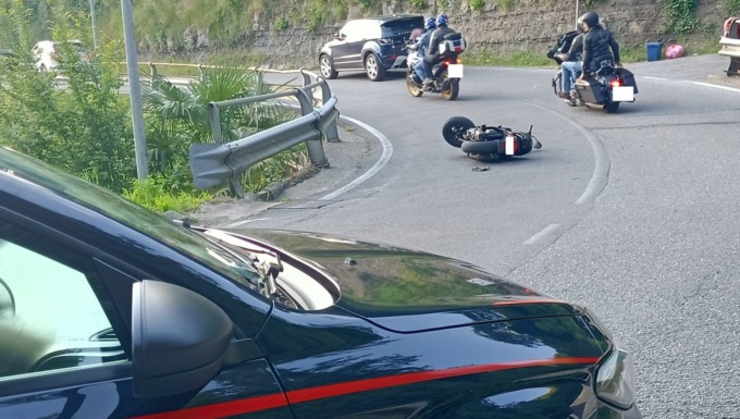 59enne in codice rosso dopo uno schianto in moto a Torre de’ Busi