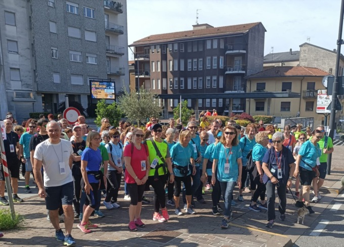 In tanti a Calolziocorte per la camminata promossa dai volontari del Soccorso