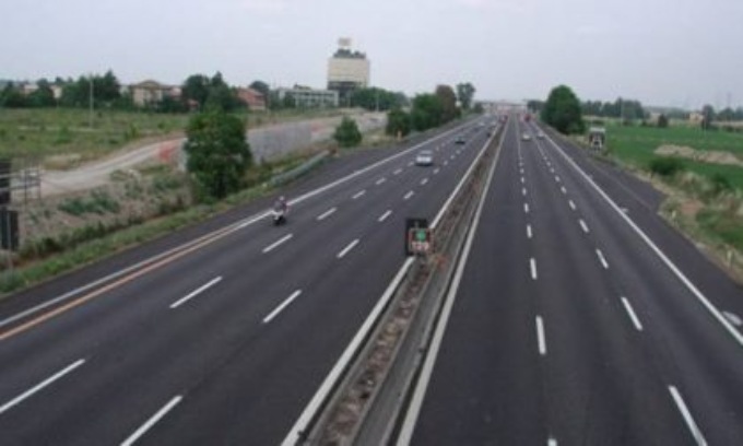 Chiusure notturne in autostrada per lavori
