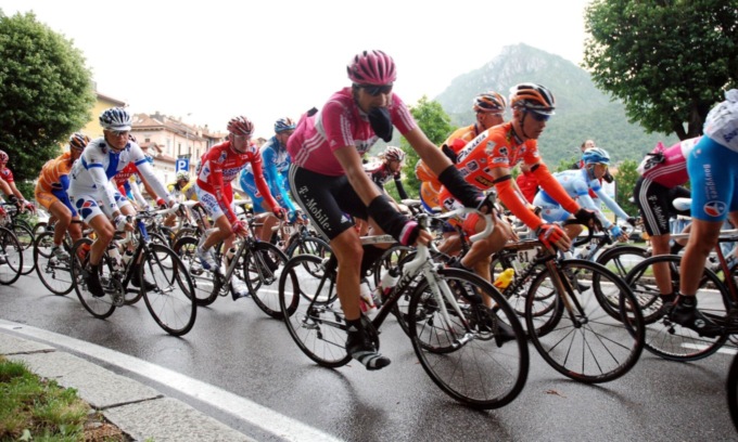Passa il Giro d’Italia: strade chiuse per oltre due ore
