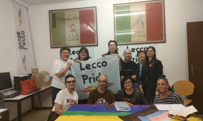 Torna la parata arcobaleno per il Pride