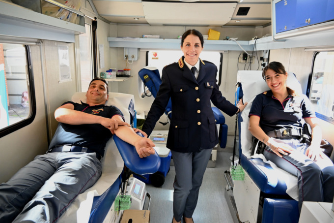 Giornata di donazione del sangue alla Questura di Lecco