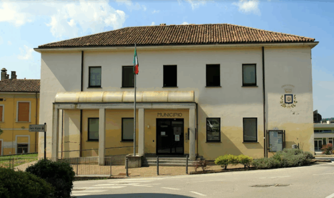 Il Comune cerca alloggi per i migranti