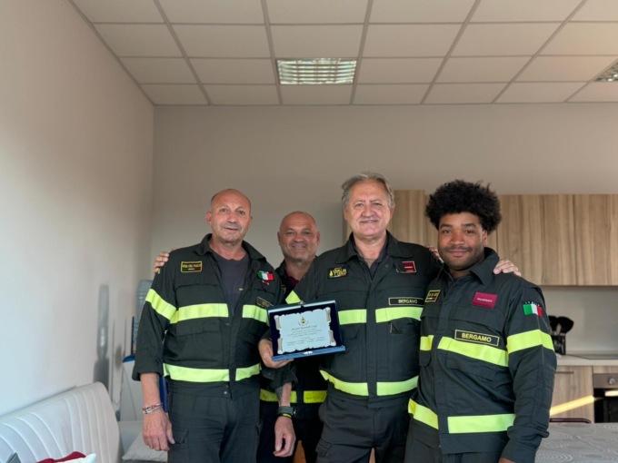 Ultima sirena per il volontario vigile del fuoco Luigi Mandelli