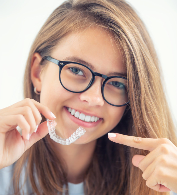 Ortodonzia: quando, perché e come intervenire per l’allineamento dei denti