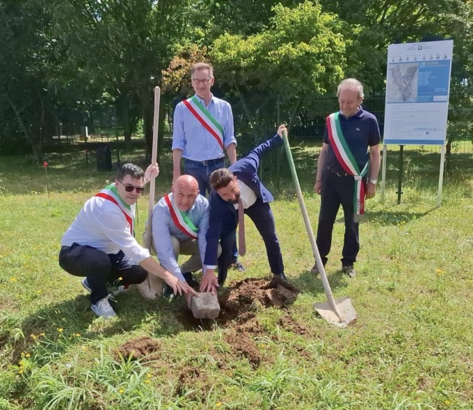 Nuova pista ciclabile dell’Isola, posata la prima pietra