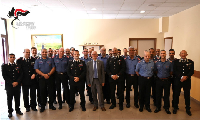 Anche i Carabinieri salutano il Prefetto di Lecco Sergio Pomponio